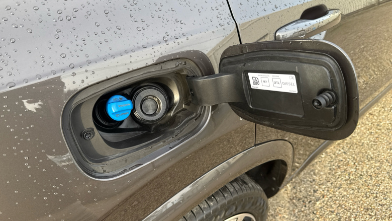 Volvo XC90 2.0 B5D [235] Plus Dark 5dr AWD Geartronic Diesel Estate